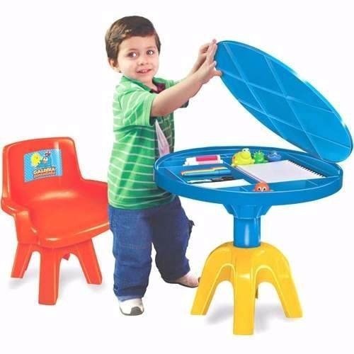 Mesa e Cadeira Galinha Pintadinha - Líder Brinquedos