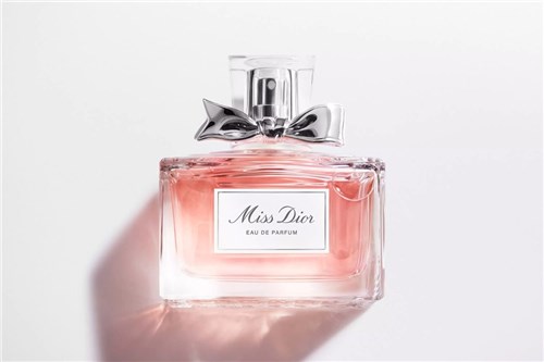 Miss Dior de Christian Dior Eau de Parfum Feminino (50ml)
