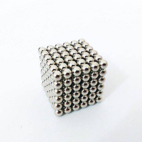 Neocube Cubo Magnético com 216 Esferas de Neodímio 5mm