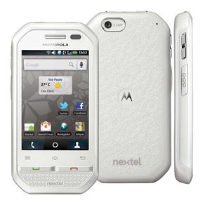 Nextel Motorola Smartphone I867W com Sistema Android 2.1, MP3 Player, Câmera 3MP, Display 3.1”, Touch QWERTY, Wi-Fi, GPS, Bluetooth e Google - Branco