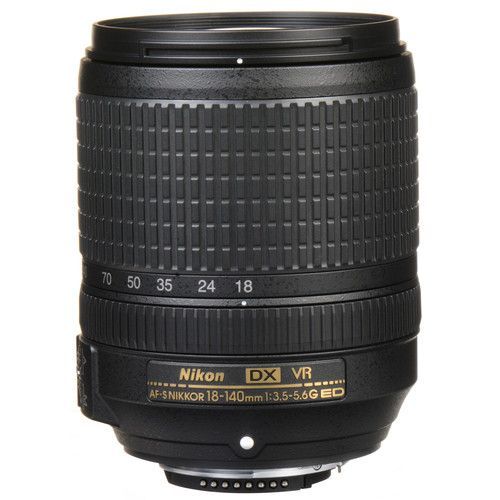 Nikon Af-S Dx Nikkor Lente 18-140mm F / 3.5-5.6G Ed Vr