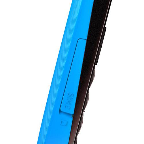 Nokia Asha 205 Preto/Azul - GSM. Dual Chip. Teclado Qwerty. Câmera VGA. MP3 Player e Bluetooth