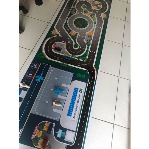 Pista para Carros Hot Wheels Pista + Aeroporto Mega