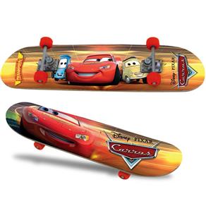 Skate Carros 2 Pixar Disney com Capecete e Joelheiras Xalingo