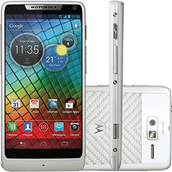 Smartphone Motorola RAZR I Android 4.0 Tela 4.3" 8GB 3G Wi-Fi Câmera de 8MP GPS - Branco