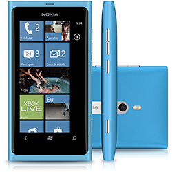 Smartphone Nokia Lumia 800 - Azul - GSM, Tela Curva 3.7" AMOLED, Windows Phone 7.5, Processador 1.4GHz, 3G, Wi-Fi, GPS, Câmera 8 MP com Dual-LED Flash e Lente Carl Zeiss, Filma em HD, MP3 Player, Bluetooth, Memória Interna de 16GB e Grátis 25GB de Armazen