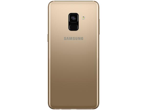 Smartphone Samsung Galaxy A8 64GB Dourado 4G - 4GB RAM Tela 5.6” Câm. 16MP + Câm. Selfie Dupla
