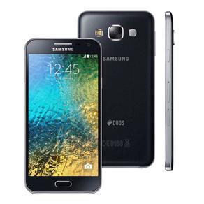 Smartphone Samsung Galaxy E5 4G Duos E500M/DS Preto com Dual Chip, Tela 5" HD SAMOLED, Android 4.4, Câmera 8MP e Processador Quad Core 1.2GHz
