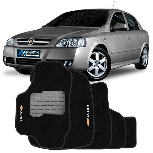 Tapete Carpete Preto (Bordado Logo e Modelo) Astra Hatch 2003 a 2012 Astra Sedan 2003 a 2012