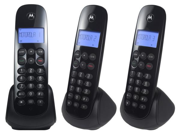 Tudo sobre 'Telefone Sem Fio Motorola MOTO700-MRD3 + 2 Ramais - Identificador de Chamada Preto'