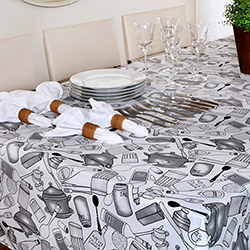 Toalha de Mesa Quadrada (160x160cm) Impermeável Estampadas - Pietra Home