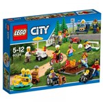 Ficha técnica e caractérísticas do produto 60134 LEGO CITY Diversão no Parque - Pack Pessoas da Cidade