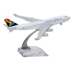 Ficha técnica e caractérísticas do produto Avião Comercial Sounth African Boeing 747