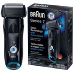 Ficha técnica e caractérísticas do produto Barbeador Braun Serie 7 740s