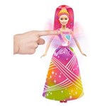 Ficha técnica e caractérísticas do produto Barbie Fantasia Princesa Luzes Arco Iris - Mattel