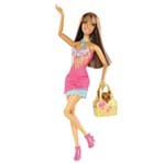 Ficha técnica e caractérísticas do produto Barbie Fashionistas com Bichinho - Nikki - Mattel