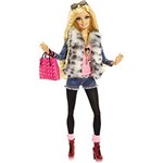 Ficha técnica e caractérísticas do produto Barbie Style Luxo Casaco de Pele - Mattel