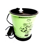 Ficha técnica e caractérísticas do produto Bebedouro para cães Gato Online 2000 ml Verde 110 Volts