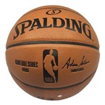Ficha técnica e caractérísticas do produto Bola de Basquete Spalding NBA Game Ball - Bola Oficial NBA