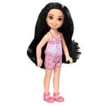 Boneca Barbie Club Chelsea Morena Corações DWJ33 - Mattel