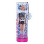 Ficha técnica e caractérísticas do produto Boneca Barbie Fashion Fever Plumas Azuis - Mattel
