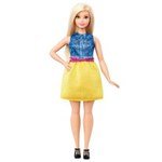 Ficha técnica e caractérísticas do produto Boneca Barbie Mattel Fashionistas - Chambrat Chic Curvy