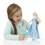 Ficha técnica e caractérísticas do produto Boneca Elsa Vestido Mágico - Hasbro - Frozen