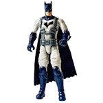 Ficha técnica e caractérísticas do produto Boneco Batman com Armadura - Mattel Fvm75