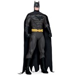 Ficha técnica e caractérísticas do produto Boneco Gigante Batman Articulado 55cm 8092 - Bandeirante - Bandeirante
