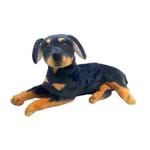 Ficha técnica e caractérísticas do produto Cachorro Pelúcia Rottweiler 45 Cm Deitado