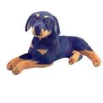Ficha técnica e caractérísticas do produto Cachorro Pelúcia Rottweiler 53 Cm Deitado