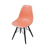 Ficha técnica e caractérísticas do produto Cadeira Eames Base Preta OR Design Laranja - Laranja