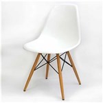 Ficha técnica e caractérísticas do produto Cadeira Eames Wood Branca PP OR Design 1102B