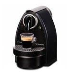 Ficha técnica e caractérísticas do produto Cafeteira Nespresso Essenza Automática Black - 110v