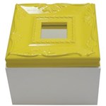 Ficha técnica e caractérísticas do produto Caixa Quadrada Decorativa Kapos com Tampa em MDF e Madeira 8 X 11 X 11 Cm - Branca/Amarela