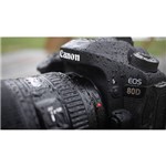 Ficha técnica e caractérísticas do produto Câmera Canon 80D Kit 18-55mm + Bolsa + Cartão 32GB + Mini Tripé + Kit Limpeza