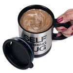Ficha técnica e caractérísticas do produto Caneca Self Stirring Mug - Mexedor Automático - Yaay