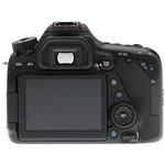 Ficha técnica e caractérísticas do produto Canon 80D Kit Premium 18-55 + 75-300mm + Bolsa + Cartão 32GB + Mini Tripé + Kit Limpeza
