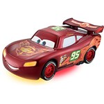 Ficha técnica e caractérísticas do produto Carros Veículos Neon Racers Relâmpago McQueen - Mattel
