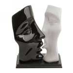 Ficha técnica e caractérísticas do produto Estatueta Figurino Casal de Cerâmica 29,5cm Rojemac Preto/Branco