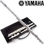 Ficha técnica e caractérísticas do produto Flauta Transversal Soprano C + Estojo Yfl221 Yamaha