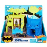 Ficha técnica e caractérísticas do produto Hot Wheels DC Batman Pista de Vilões Batman - GBW50 - Mattel