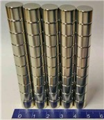 Ficha técnica e caractérísticas do produto Imãs de Neodímio 10mm X 8mm - 50peças / Super Forte - Fácil Negócio Importação