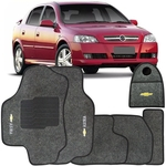 Ficha técnica e caractérísticas do produto Jogo Tapete Automotivo Carpete + Lixeira Gm Astra 1999 à 2012 Soft Logo Bordado Grafite 6 Peças