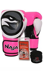Ficha técnica e caractérísticas do produto Kit Boxe Muay Thai - Luva Colors Flúor Rosa + Bandagem (2,30 Metros) Preta + Protetor Bucal Simples Transparente - Naja - 10 OZ