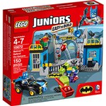 Ficha técnica e caractérísticas do produto LEGO - Ataque da Batcaverna