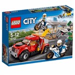 Ficha técnica e caractérísticas do produto Lego City 60137 Caminhão Reboque em Dificuldades 144 Peças