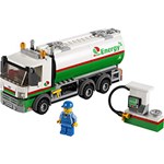 Ficha técnica e caractérísticas do produto Lego City - Caminhão de Combustível 60016