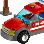 Ficha técnica e caractérísticas do produto LEGO City - Carro do Chefe dos Bombeiros 60001