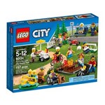Ficha técnica e caractérísticas do produto LEGO City Diversão no Parque Pack Pessoas da Cidade - 157 Peças